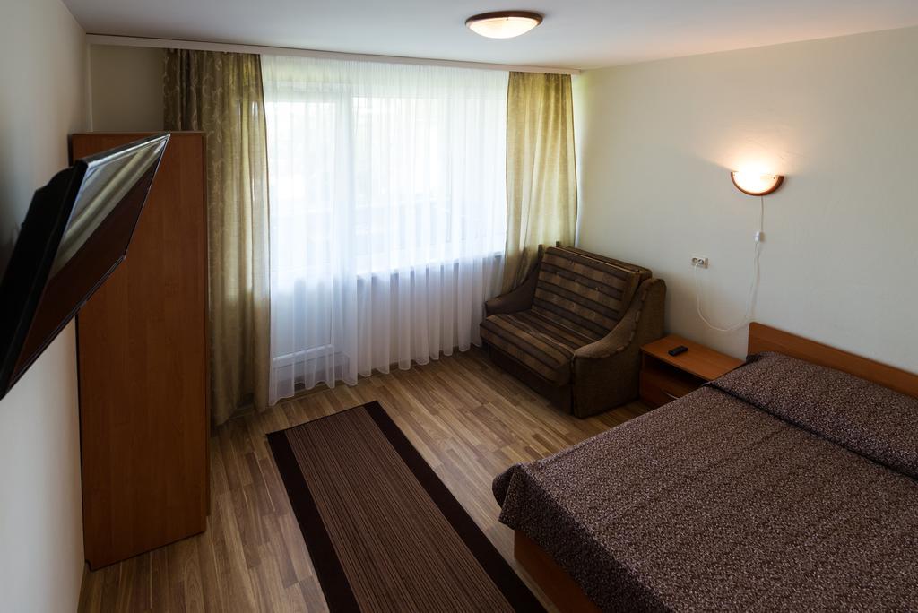 Hotel Pas Roma Šventoji Zewnętrze zdjęcie